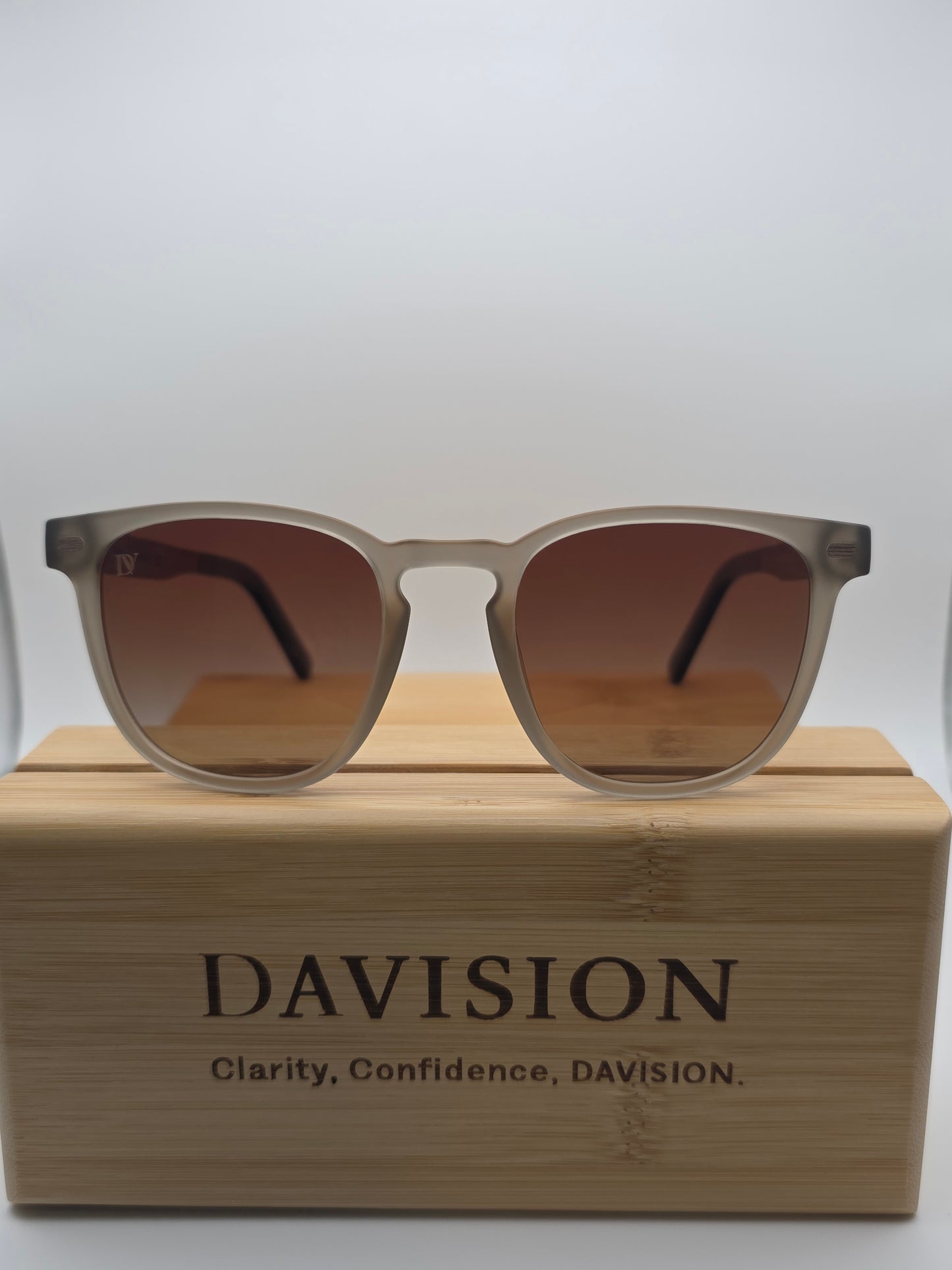 Davision Terra AmberFade Round