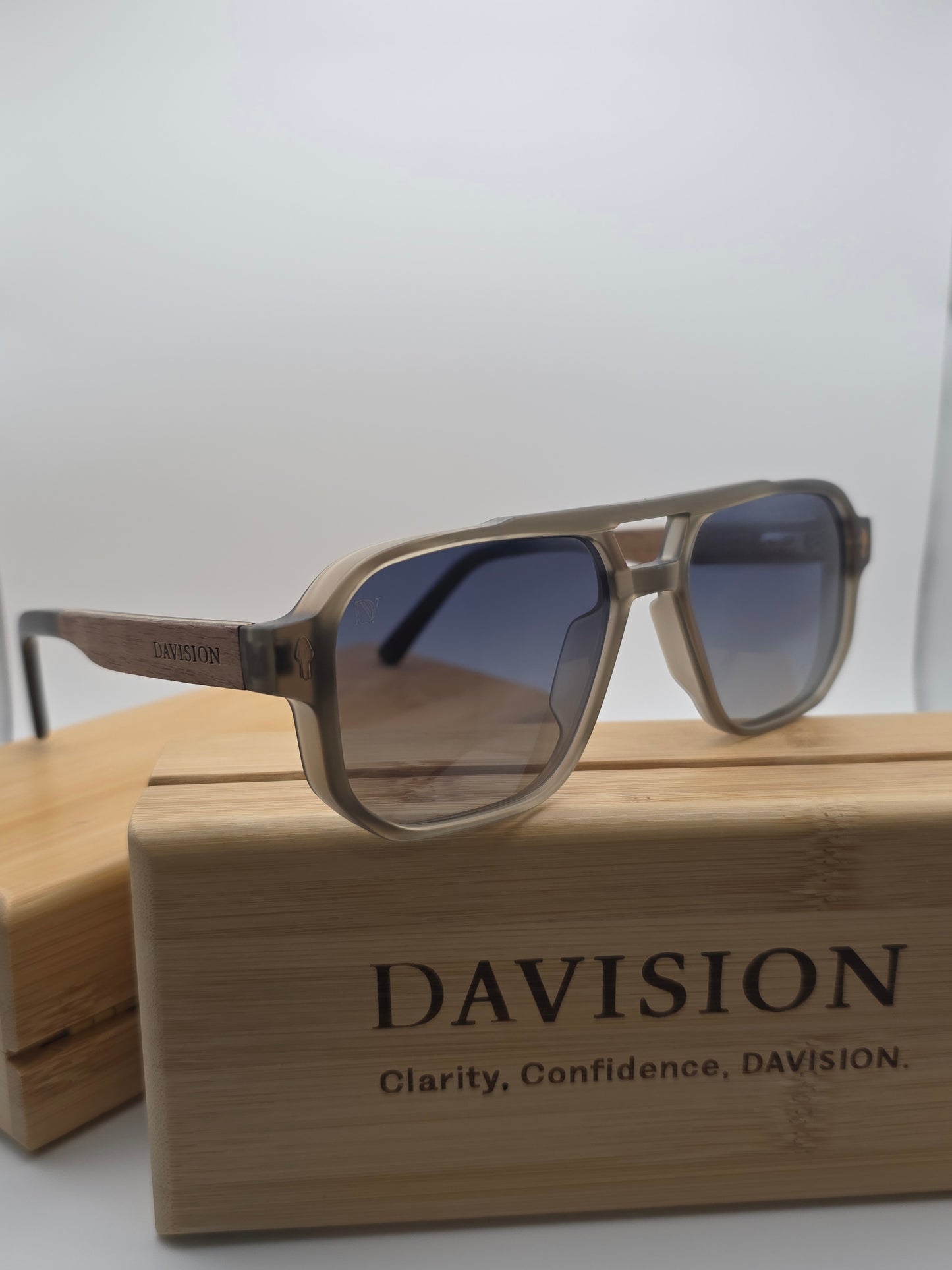 Davision Terra AzureFade