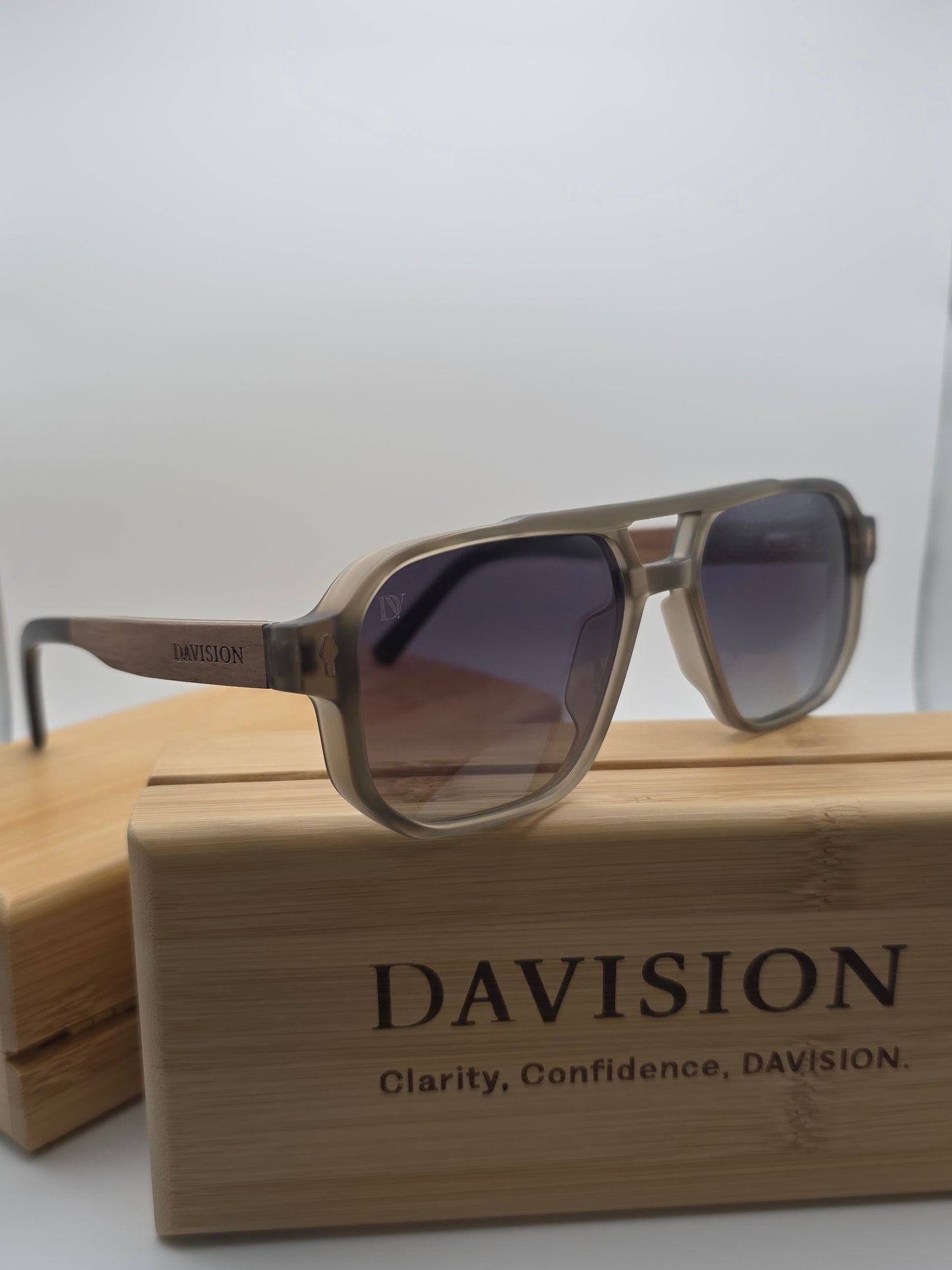 Davision Terra SmokeFade