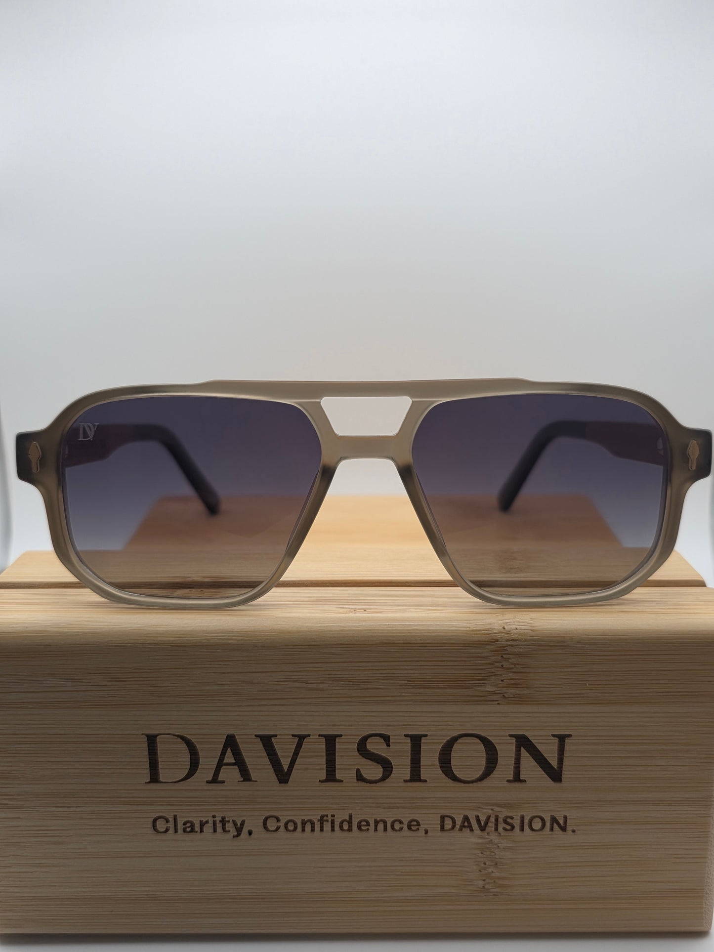 Davision Terra SmokeFade