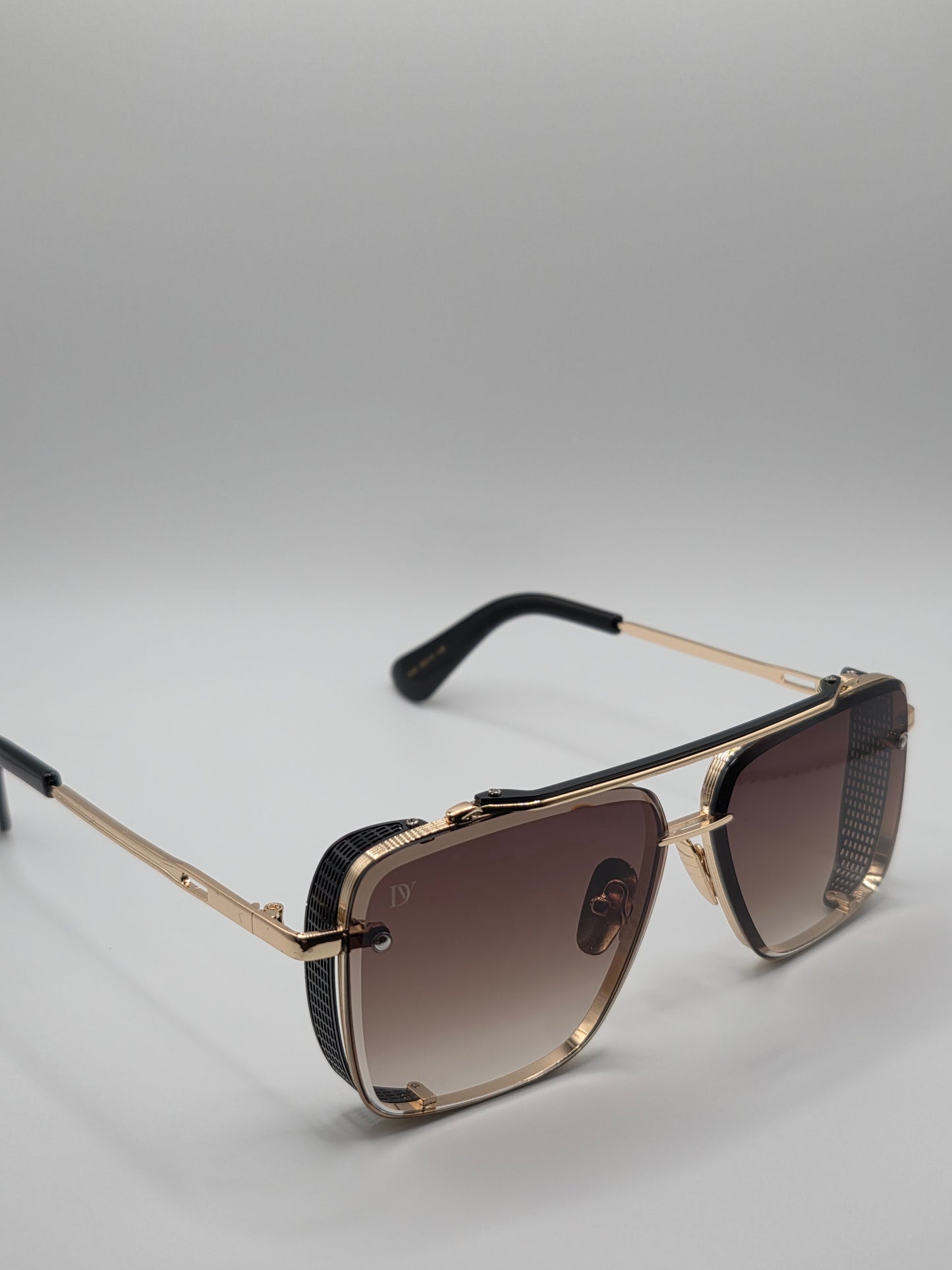 Davision Vantage Amber